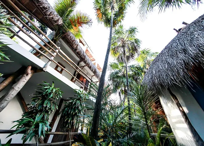 Hotel Cormoran & Cenote Tulum