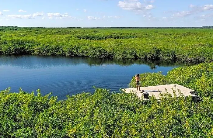 Hotel Cormoran & Cenote
