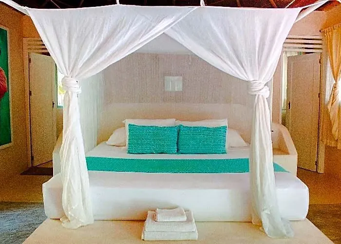 Hotel Cormoran & Cenote 3*