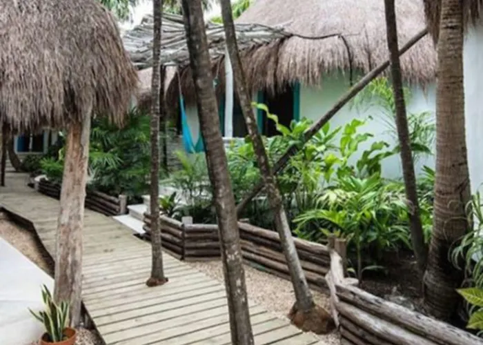 Hotel Cormoran & Cenote Tulum